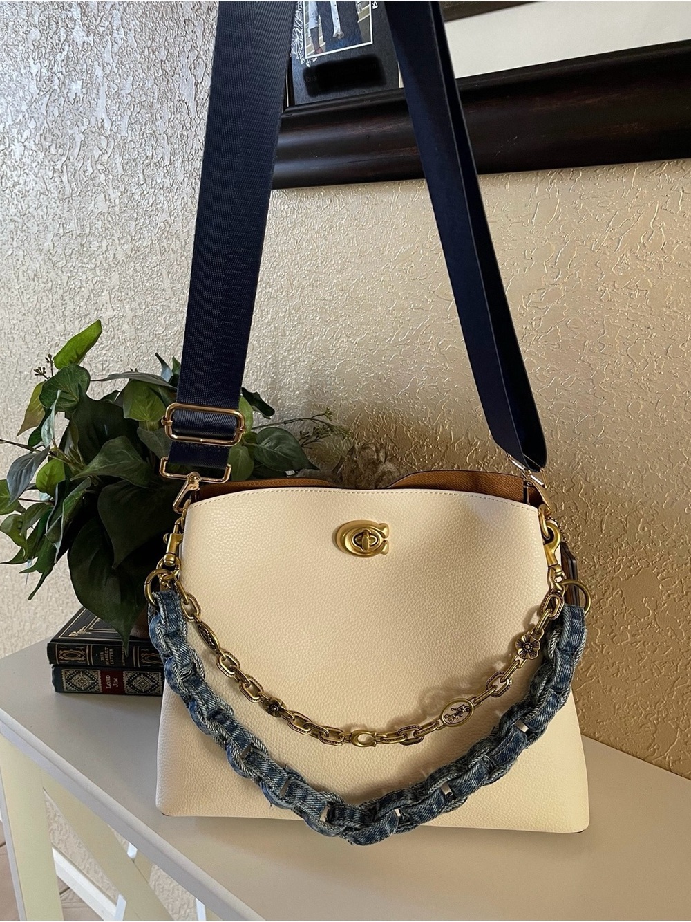 Cream Willow Shoulder Bag in Chalk with Chains